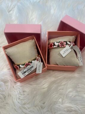 2-Floral Enamel Hinged Bangle Bracelet - Pink & White